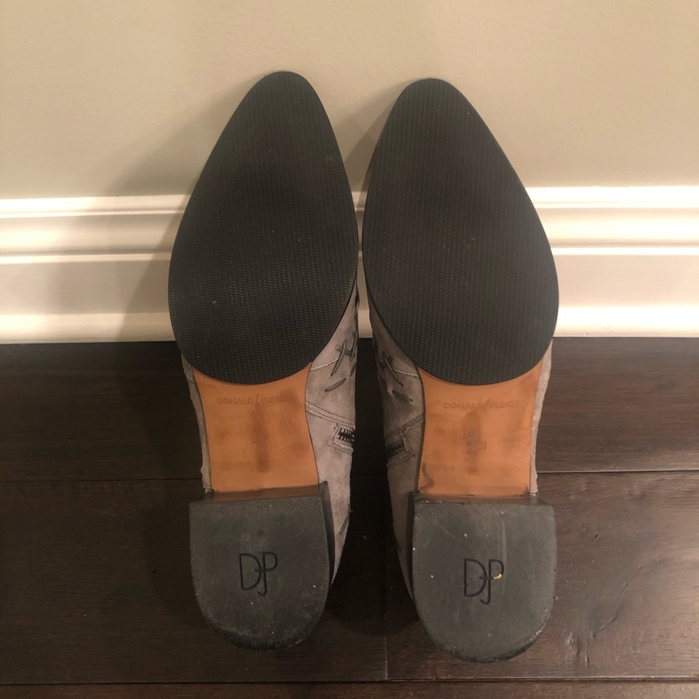Grey Donald J Pliner booties with woven details - Picture 6 of 8